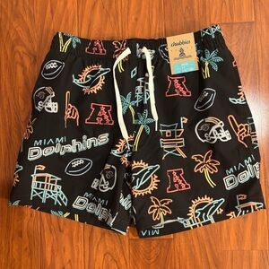 NWT Chubbies NFL Miami Dolphins Mens Medium Swim Trunks 2-in-1 Liner